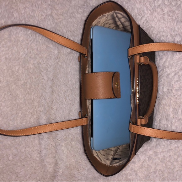 Michael Kors Jet Set Logo Brown Shoulder Bag - Picture 3 of 4